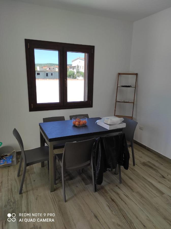 Appartement F2 Meuble Loculi Esterno foto