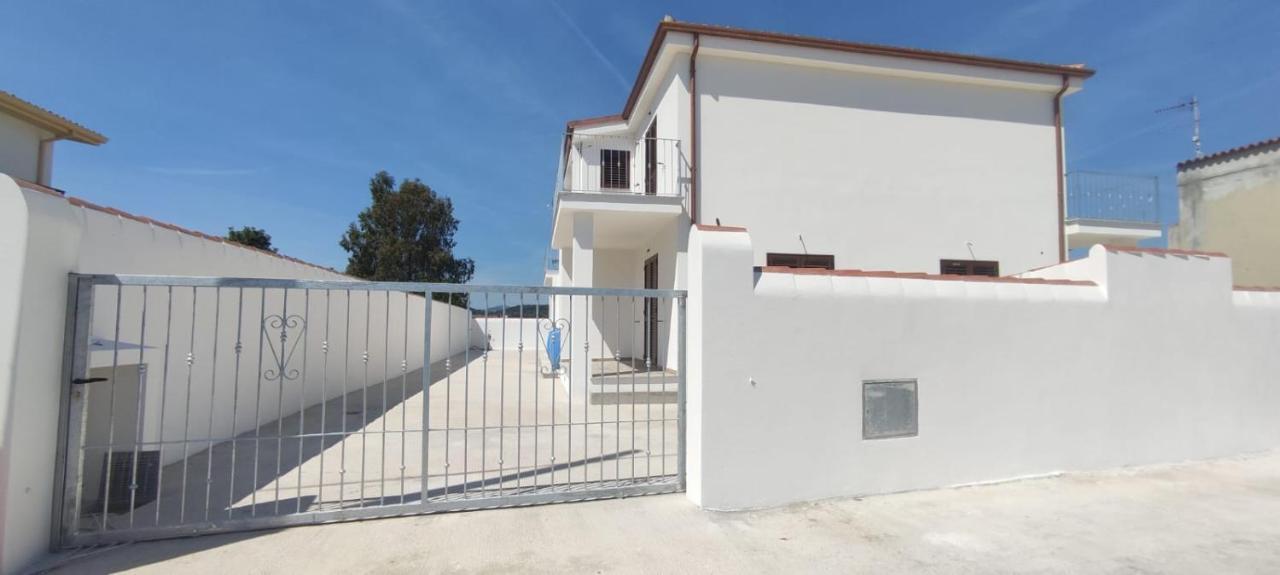 Appartement F2 Meuble Loculi Esterno foto